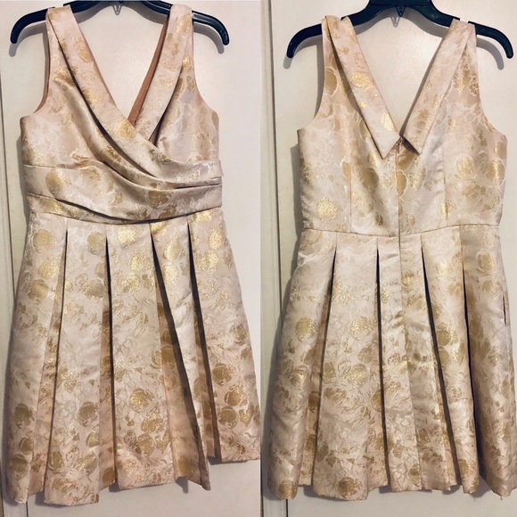 Tahari Dresses & Skirts - Tahari ivory/blush/gold jacquard dress